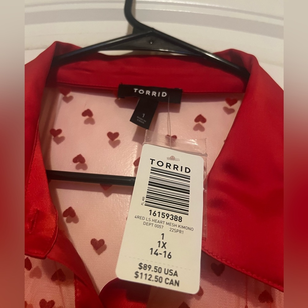 Torrid mesh red kimono - Picture 2 of 2